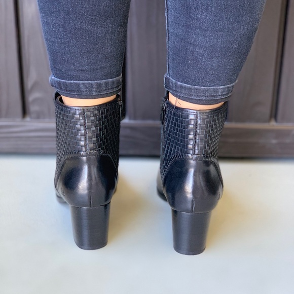 Black Woven Details Genuine Leather Ankle Boots - Picture 4 of 8